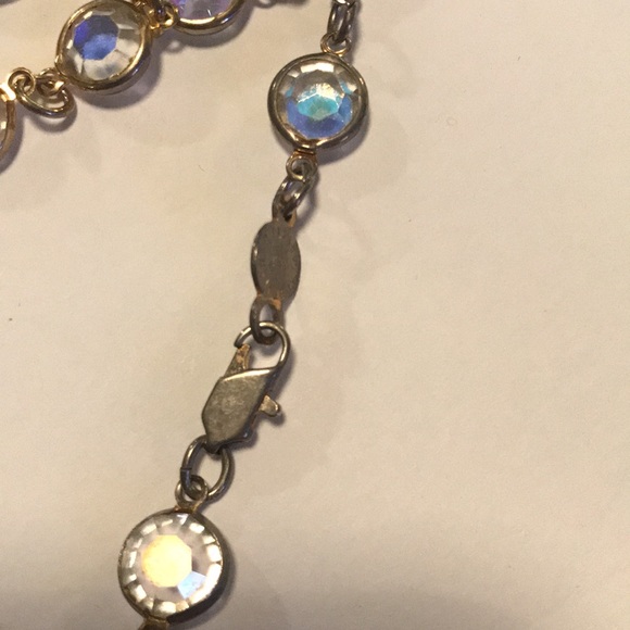 Austrian Crystal Necklace - Beautiful - Picture 11 of 13